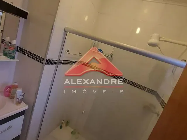 Casa com 250m² 3 quartos e 1 banheiro, à venda, no bairro Santana em São José Dos Campos