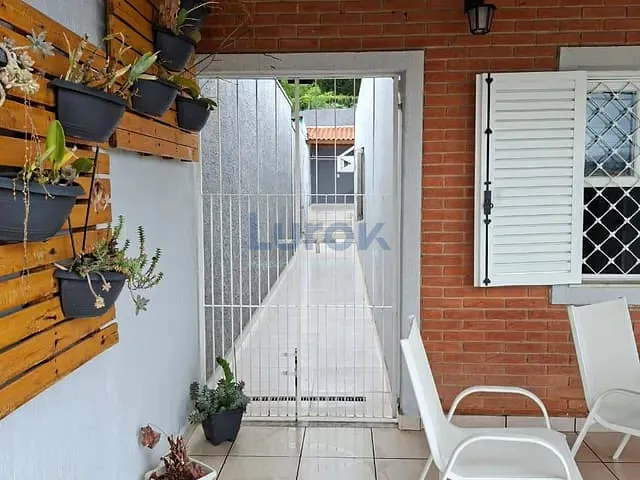 Casa com 250m² 3 quartos e 3 banheiros, à venda, no bairro Cidade Jardim em Itatiba