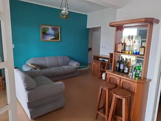 Casa com 250m² 3 quartos e 3 banheiros, à venda, no bairro Cidade Jardim em Itatiba
