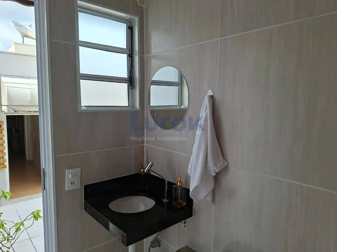 Casa, 3 quartos, 250 m² - Foto 28