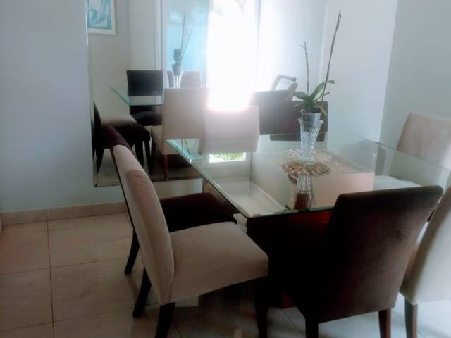 Casa com 360m² 4 quartos e 6 banheiros, à venda, no bairro Alphaville em Santana de Parnaíba