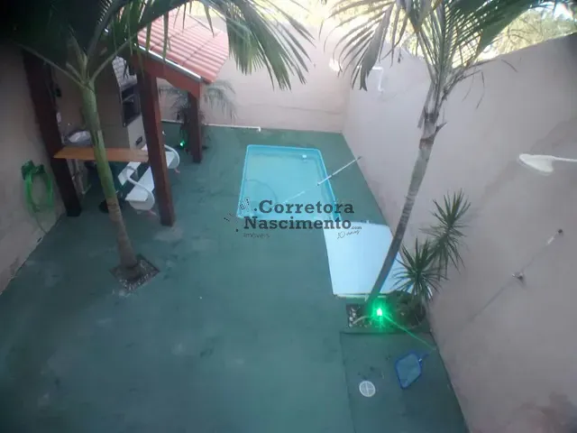 Casa com 250m² 2 quartos e 1 banheiro, à venda, no bairro Bandeira Branca em Jacareí
