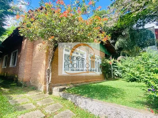 Casa com 1300m² 3 quartos e 2 banheiros, à venda, no bairro Vila Esperia Ou Giglio em Atibaia
