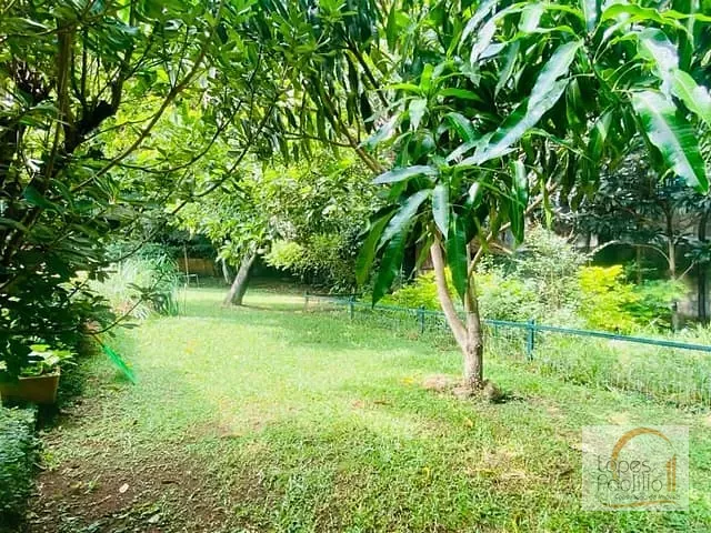Casa com 1300m² 3 quartos e 2 banheiros, à venda, no bairro Vila Esperia Ou Giglio em Atibaia