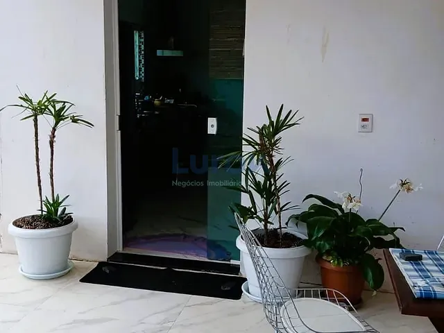 Casa 2 quartos e 3 banheiros, à venda, no bairro Jardim Flaibam em Morungaba