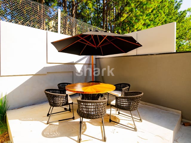 Casa com 330m² 4 quartos e 6 banheiros, à venda ou para alugar, no bairro Alphaville em Santana de Parnaíba