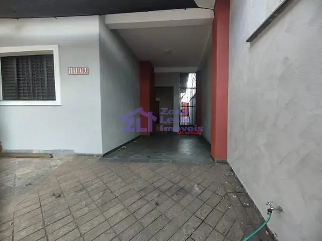 Casa com 80m² 1 quarto e 1 banheiro, para alugar, no bairro Vila Carrão em São Paulo