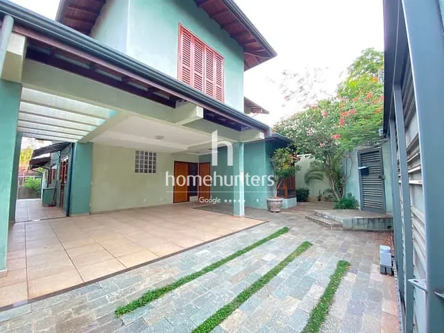 Casa com 400m² 3 quartos e 4 banheiros, à venda ou para alugar, no bairro Parque São Quirino em Campinas
