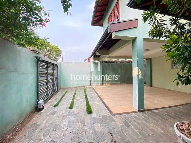 Casa com 400m² 3 quartos e 4 banheiros, à venda ou para alugar, no bairro Parque São Quirino em Campinas