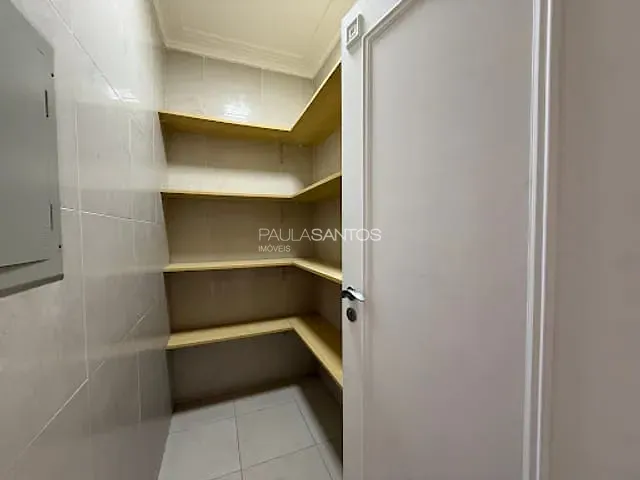 Casa com 350m² 4 quartos e 6 banheiros, para alugar, no bairro Parque Campolim em Sorocaba