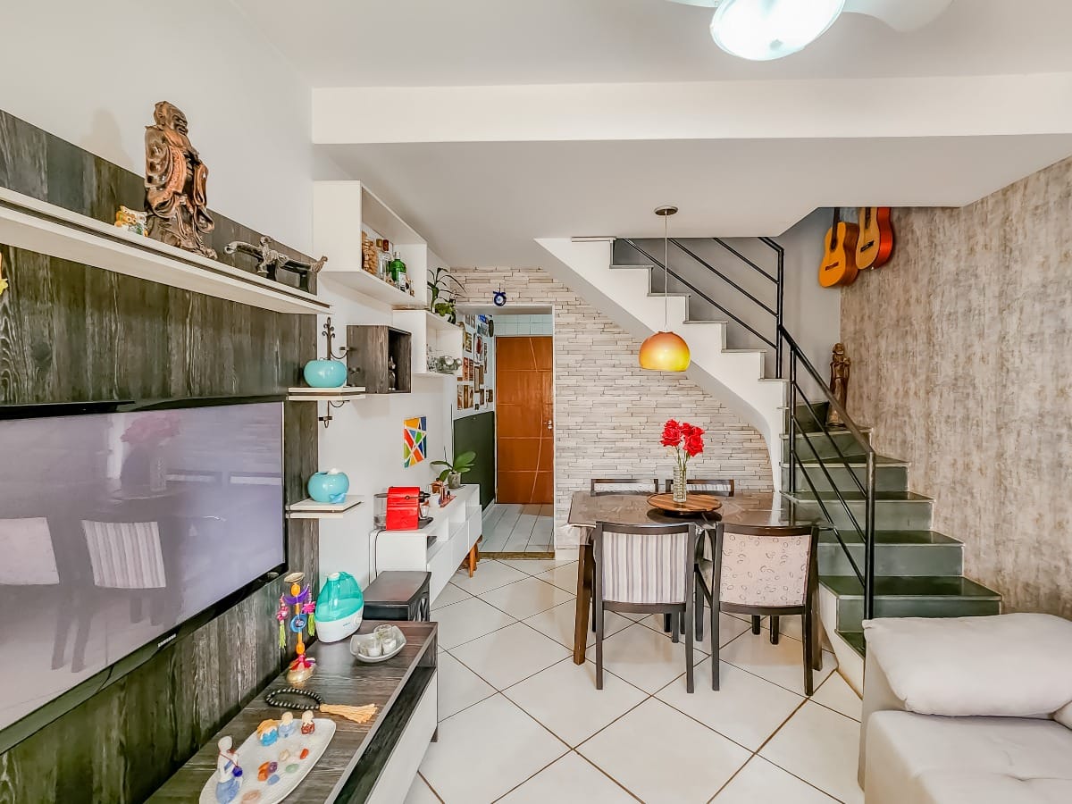Foto do Casa-Casa em condomínio para venda com 2 quartos, 80m²