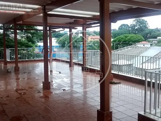 Sobrado com 200m² 4 quartos e 3 banheiros, para alugar, no bairro Cidade Dutra em São Paulo
