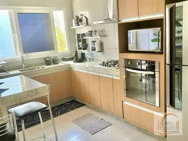 Casa com 344m² 4 quartos e 4 banheiros, à venda, no bairro Nova Gardênia em Atibaia