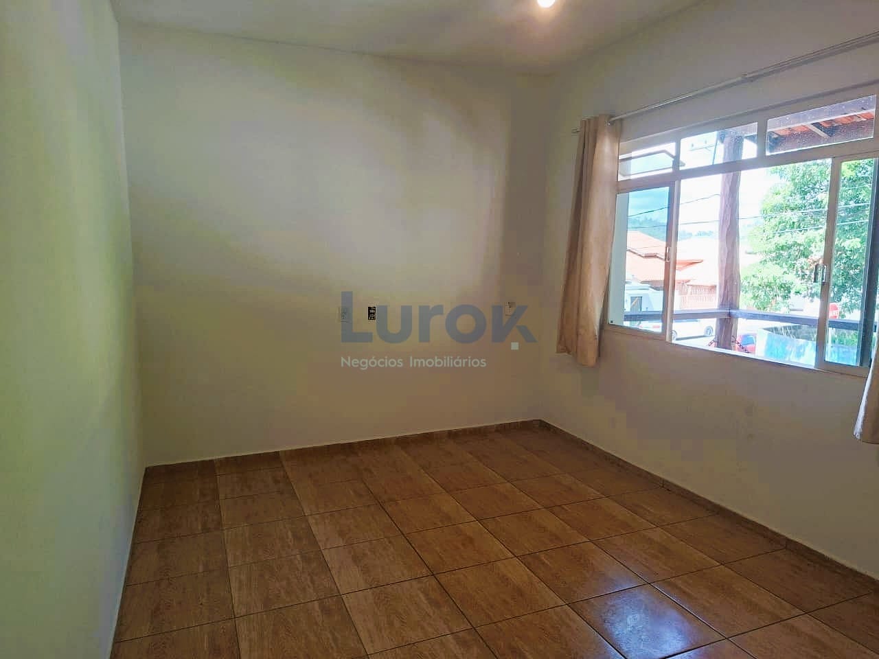 Casa, 3 quartos, 250 m² - Foto 6