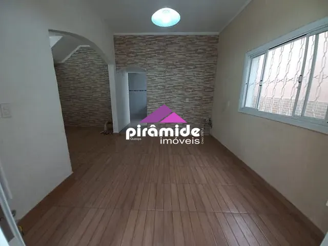Casa com 150m² 3 quartos e 1 banheiro, à venda, no bairro Santana em São José dos Campos