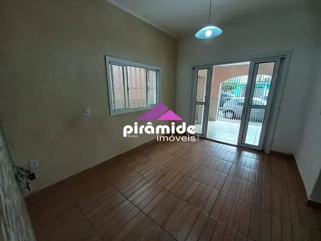 Casa com 150m² 3 quartos e 1 banheiro, à venda, no bairro Santana em São José dos Campos