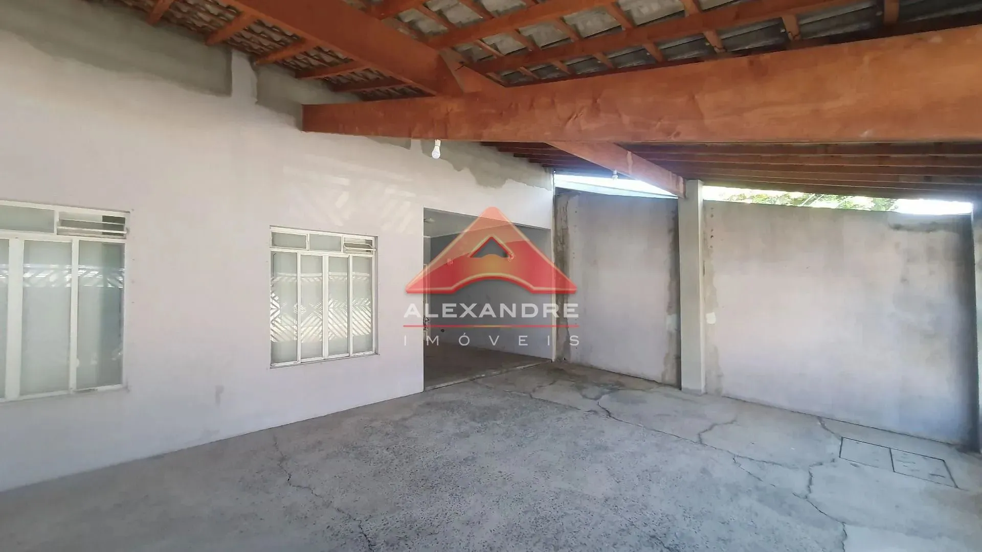 Casa, 4 quartos, 302 m² - Foto 2