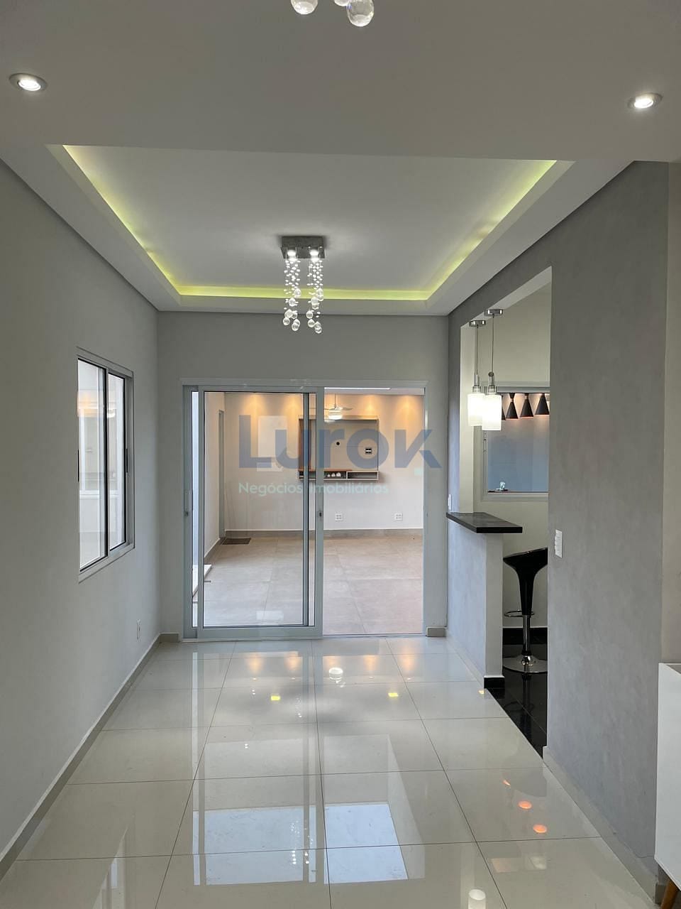 Casa, 3 quartos, 184 m² - Foto 3