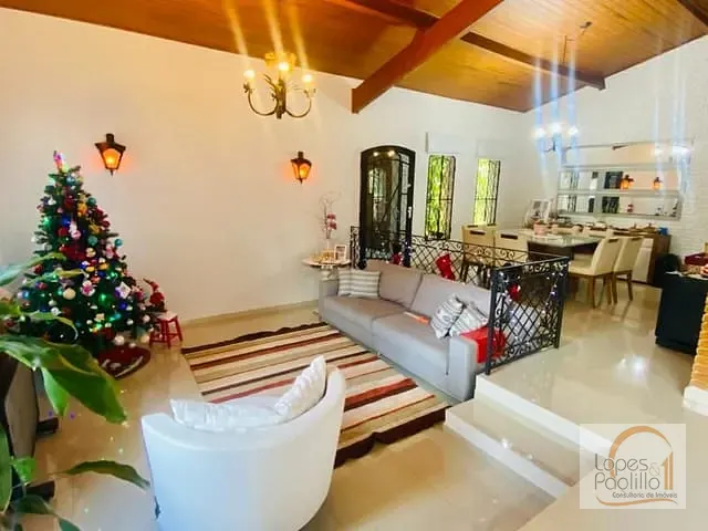 Casa com 1200m² 5 quartos e 9 banheiros, à venda, no bairro Vila Esperia Ou Giglio em Atibaia