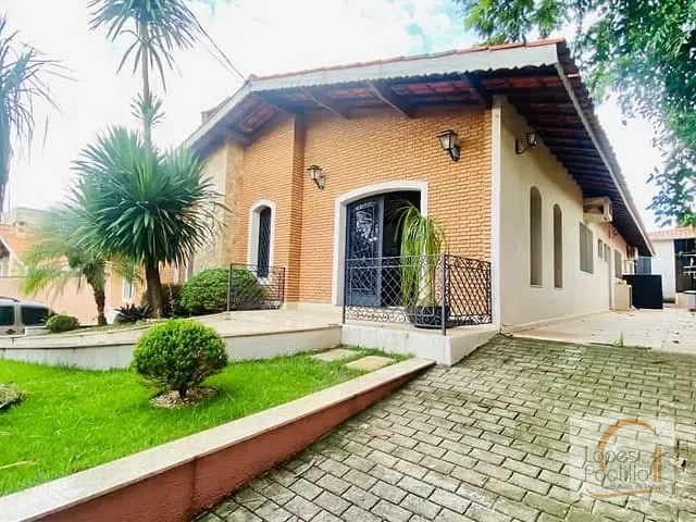 Casa com 1200m² 5 quartos e 9 banheiros, à venda, no bairro Vila Esperia Ou Giglio em Atibaia
