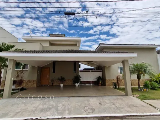 Casa com 500m² 4 quartos e 3 banheiros, à venda, no bairro Parque Senhor do Bonfim em Taubaté