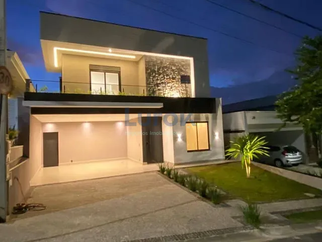 Casa com 308m² 3 quartos e 4 banheiros, à venda, no bairro Jardim São Marcos em Valinhos