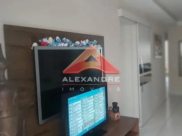 Casa com 124m² 3 quartos e 1 banheiro, à venda, no bairro Eugênio de Melo em São José Dos Campos