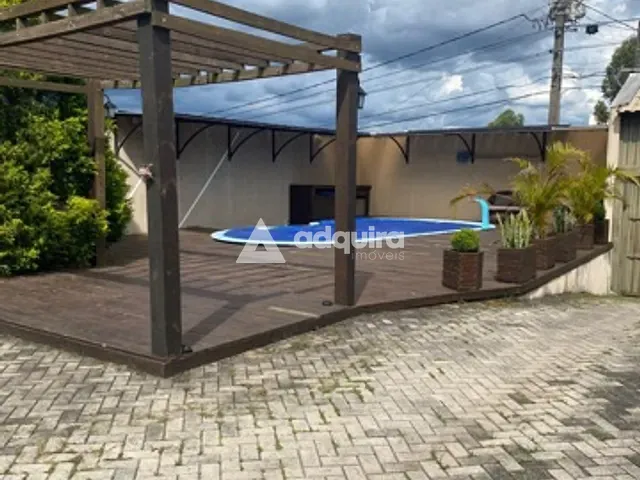 Casa com 700m² 5 quartos e 3 banheiros, à venda, no bairro Nova Rússia em Ponta Grossa