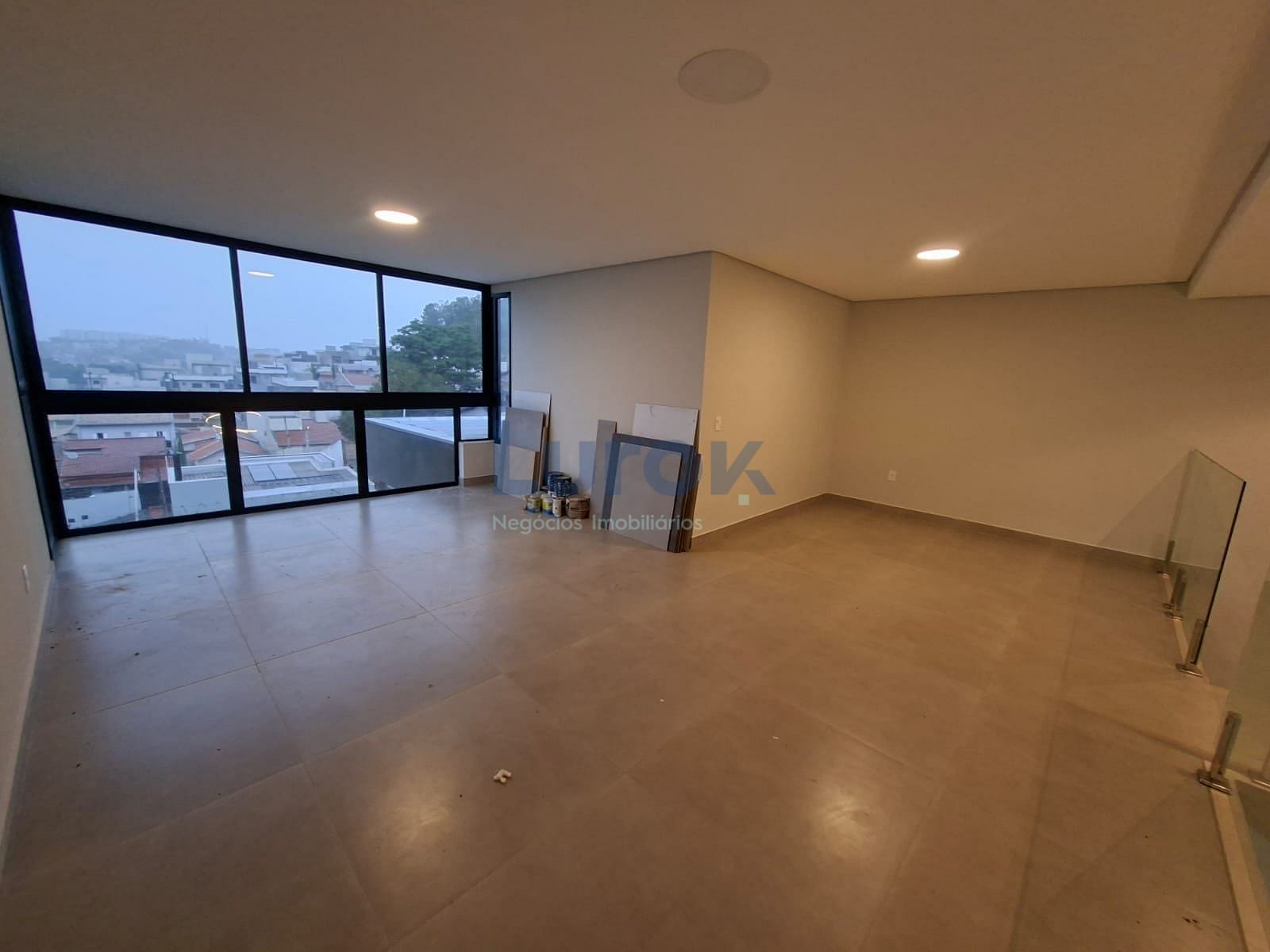 Casa, 3 quartos, 219 m² - Foto 14