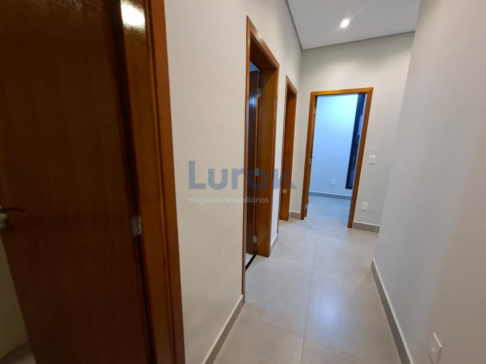 Casa, 3 quartos, 219 m² - Foto 8