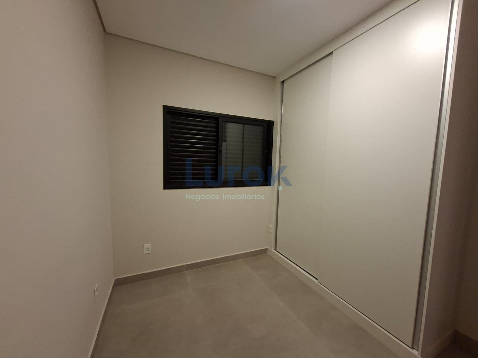 Casa, 3 quartos, 219 m² - Foto 10