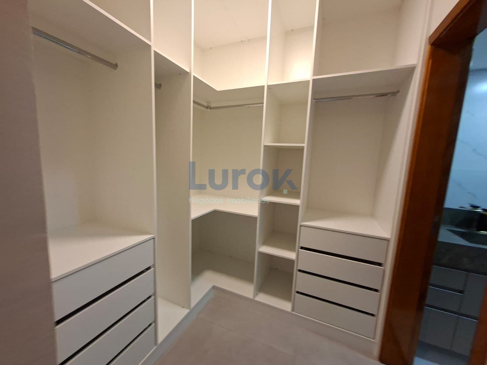 Casa, 3 quartos, 219 m² - Foto 12