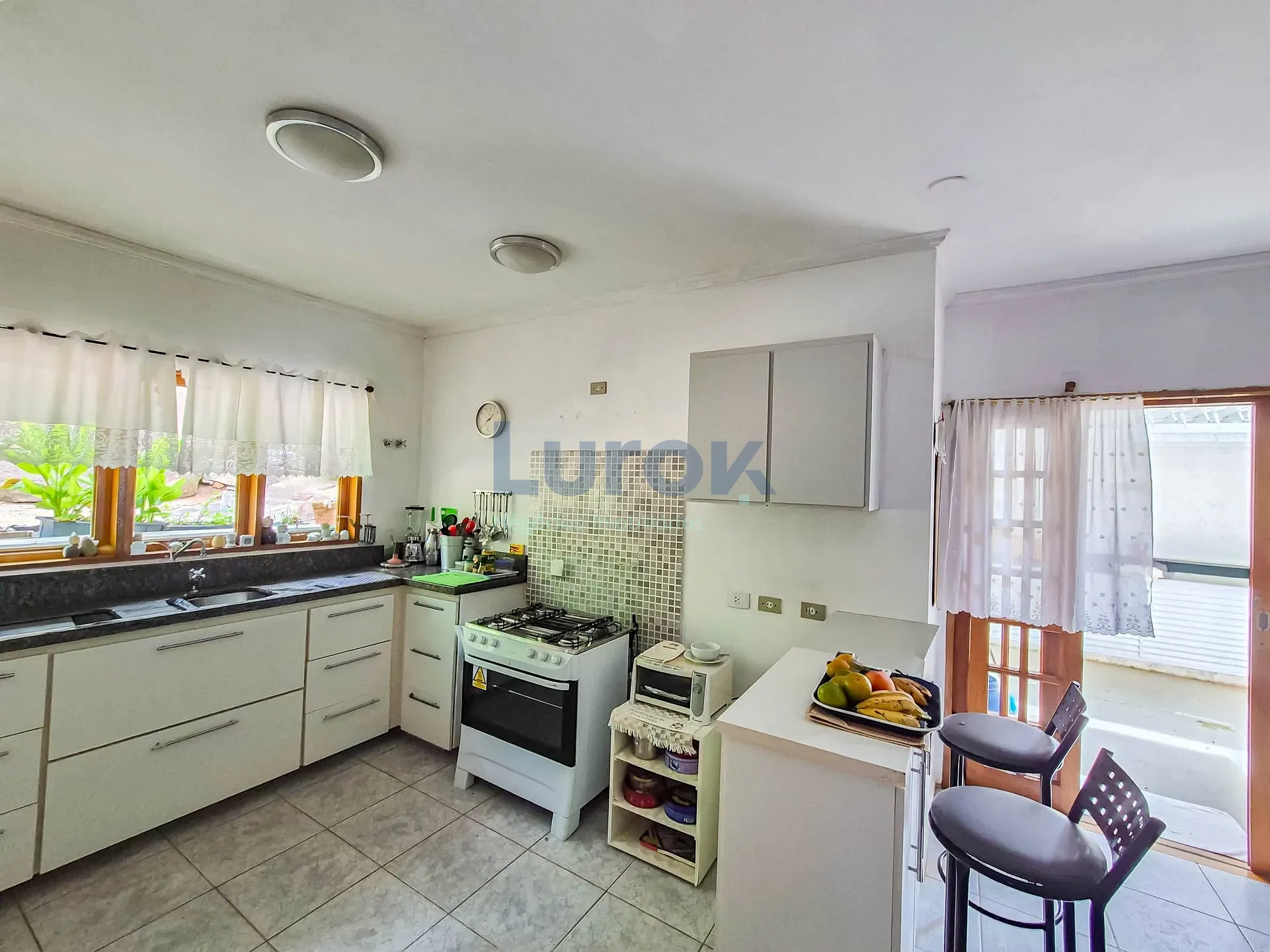 Casa, 4 quartos, 230 m² - Foto 8