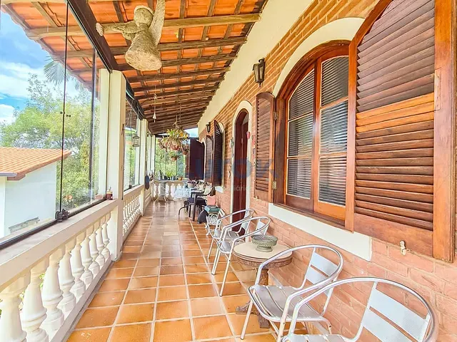 Casa com 1000m² 4 quartos e 3 banheiros, à venda, no bairro Jardim São Bento do Recreio em Valinhos