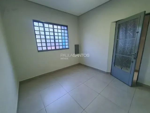 Casa com 150m² 2 quartos e 2 banheiros, para alugar, no bairro Centro em Sorocaba