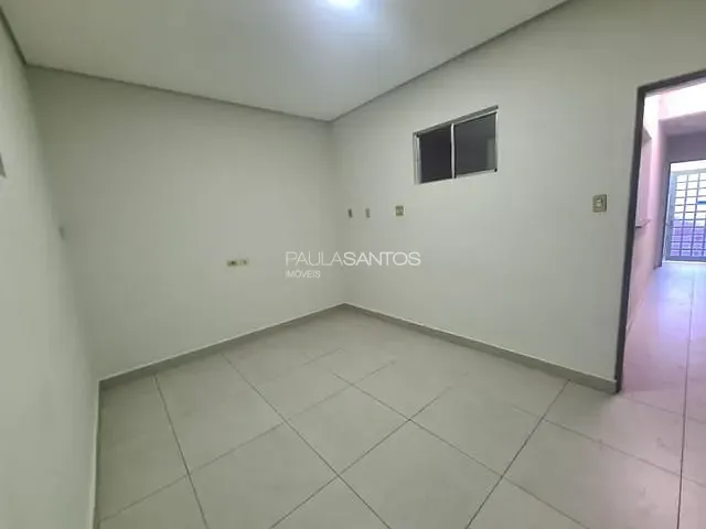 Casa com 150m² 2 quartos e 2 banheiros, para alugar, no bairro Centro em Sorocaba