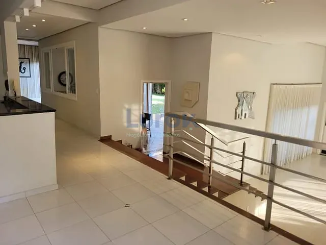 Casa com 890m² 3 quartos e 4 banheiros, à venda, no bairro Chácaras São Bento em Valinhos