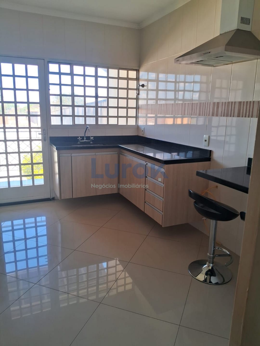 Casa, 3 quartos, 200 m² - Foto 10