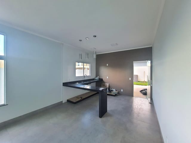Casa com 275m² 3 quartos e 1 banheiro, à venda, no bairro Chácaras Cataguá em Taubaté