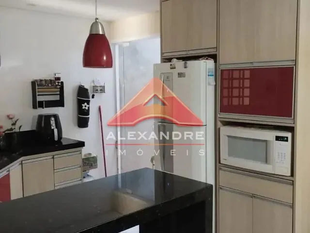 Casa com 126m² 4 quartos e 2 banheiros, à venda, no bairro Jardim Mariana I em São José Dos Campos