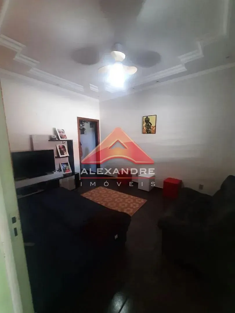 Casa, 3 quartos, 130 m² - Foto 2