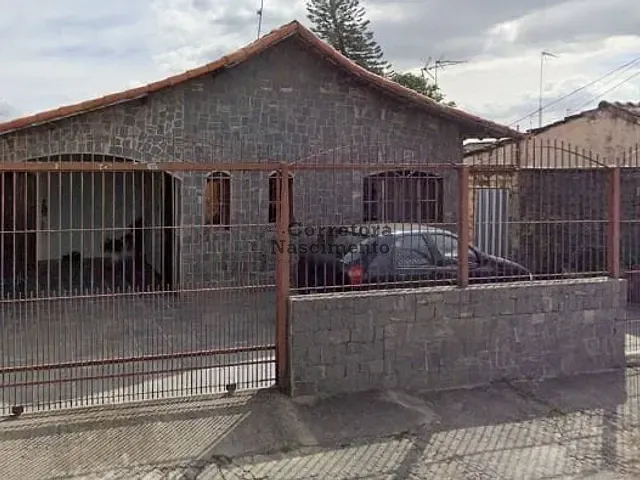 Casa com 309m² 4 quartos e 1 banheiro, à venda, no bairro Jardim Independencia em Jacareí