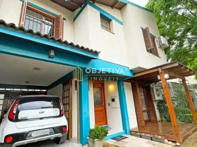Casa 3 quartos e 3 banheiros, à venda, no bairro Partenon em Porto Alegre