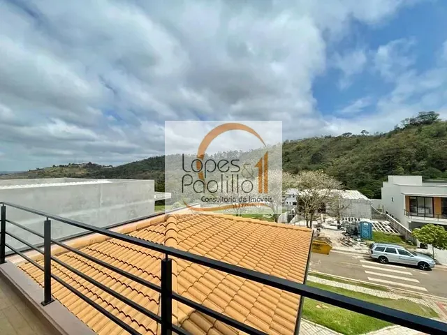 Casa com 600m² 3 quartos e 5 banheiros, à venda, no bairro Condominio Quintas da Boa Vista em Atibaia