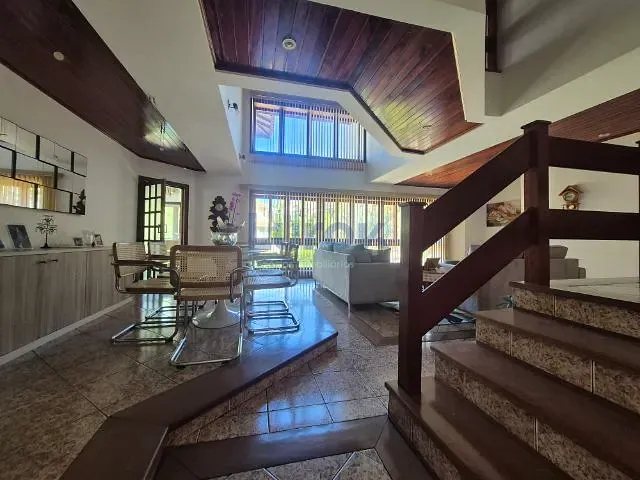 Casa com 1009m² 4 quartos e 5 banheiros, à venda, no bairro Jardim Soleil em Valinhos