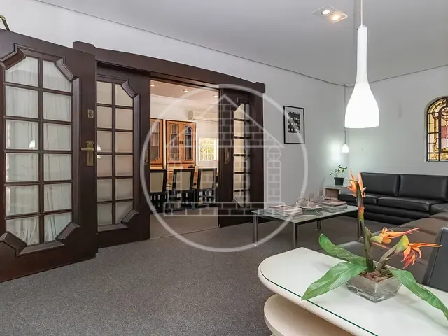 Casa com 576m² 12 quartos e 6 banheiros, à venda, no bairro Conjunto Residencial Novo Pacaembu em São Paulo