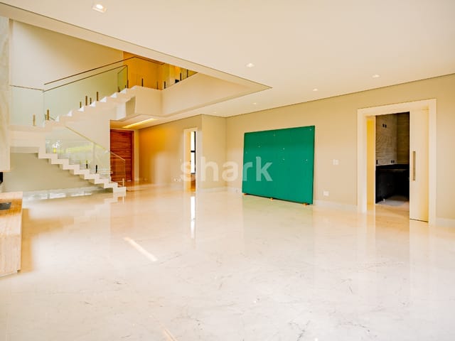 Casa com 490m² 4 quartos e 5 banheiros, à venda, no bairro Alphaville em Santana de Parnaíba