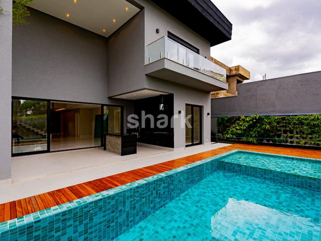 Casa com 490m² 4 quartos e 5 banheiros, à venda, no bairro Alphaville em Santana de Parnaíba