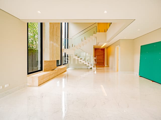 Casa com 490m² 4 quartos e 5 banheiros, à venda, no bairro Alphaville em Santana de Parnaíba