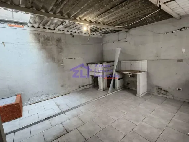 Casa 2 quartos e 1 banheiro, à venda, no bairro Jardim Porteira Grande em São Paulo